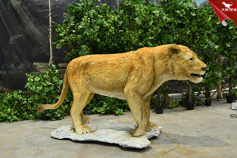 仿真動(dòng)物模型-洞獅