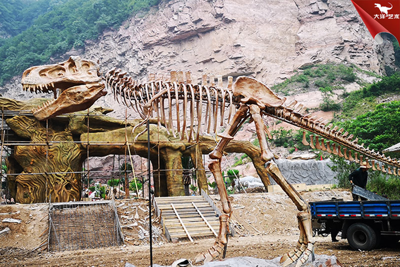 恐龍化石骨架，霸王龍化石骨架